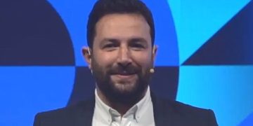 Büyüme hedefi olan işletmeler için Modern Hiper Bütünleşik Altyapı (HCI) önemli